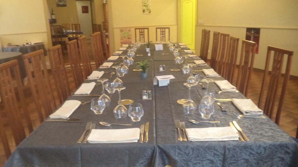 Logis Hotel Des Voyageurs Restaurant La Bonne Tabl'Hay Livron-sur-Drôme Zewnętrze zdjęcie