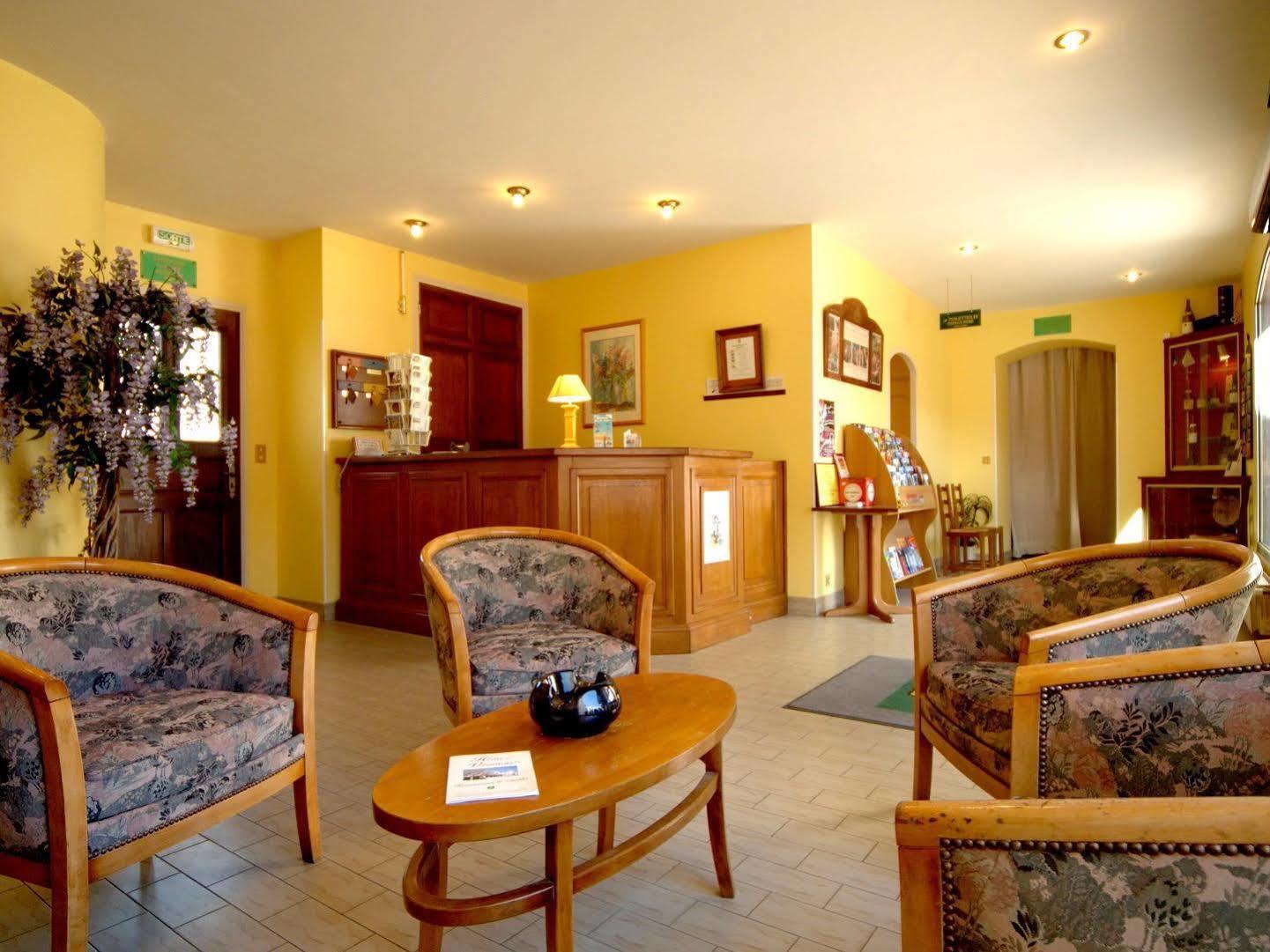Logis Hotel Des Voyageurs Restaurant La Bonne Tabl'Hay Livron-sur-Drôme Zewnętrze zdjęcie